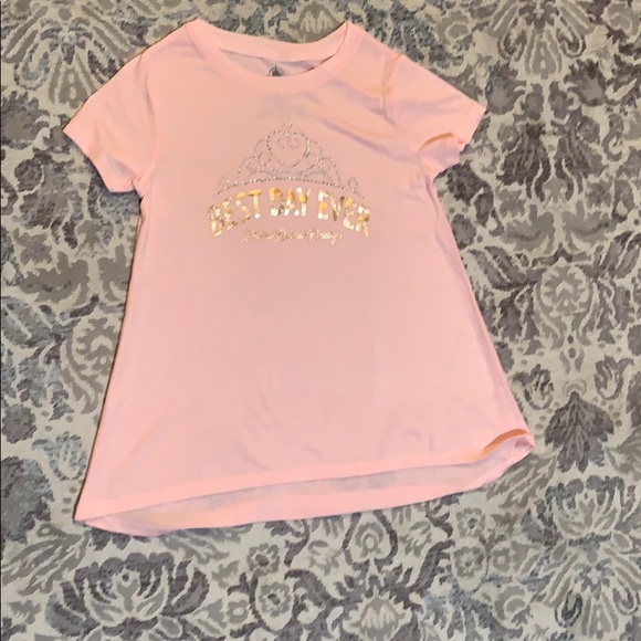a cute pink princes shirt. perfect for birthdays! - Picture 1 of 2